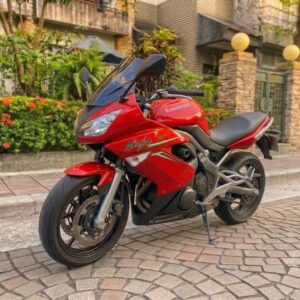 Kawasaki ER-6f - Sport-Touring Performance